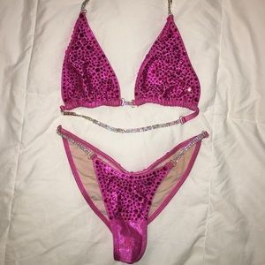 Competition bikini 👙 Fuchsia pink 💓